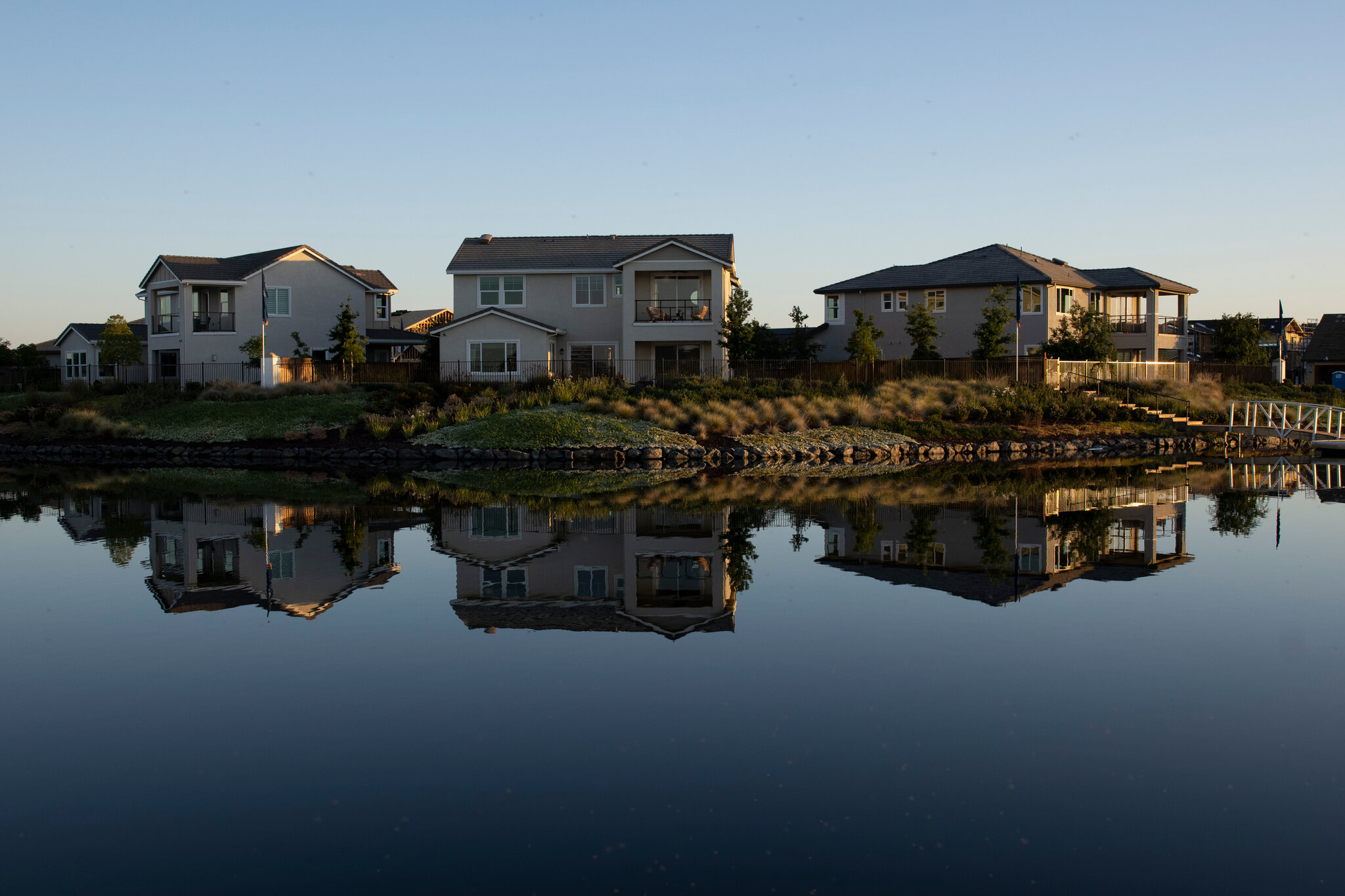 Exurbs housing