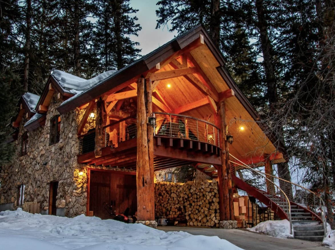 Luxury cabin