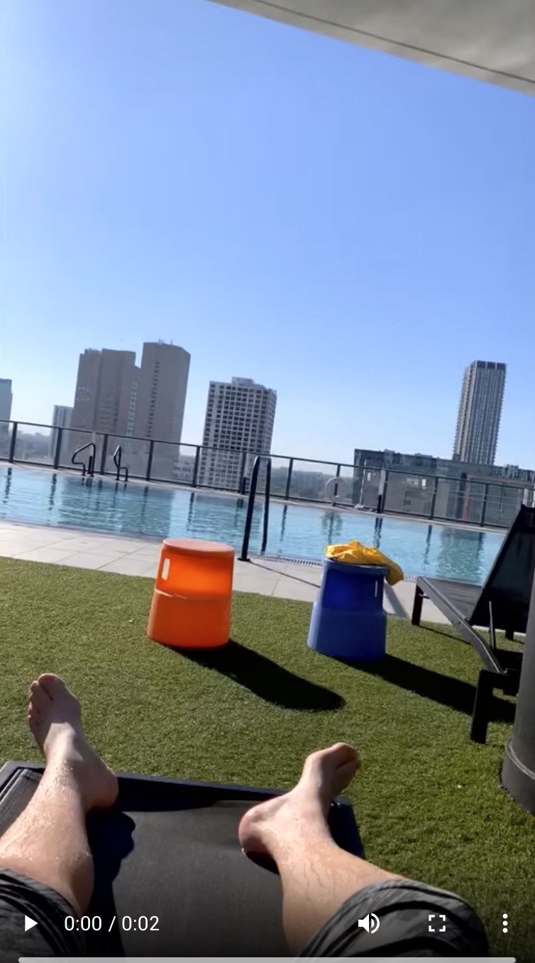 Chicago rooftop pool
